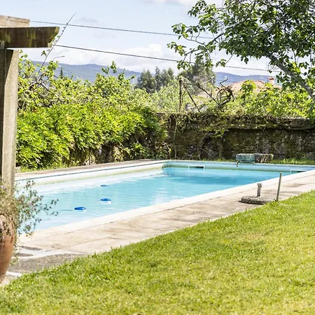 בית נופש Casa Dos Avos By House And People *